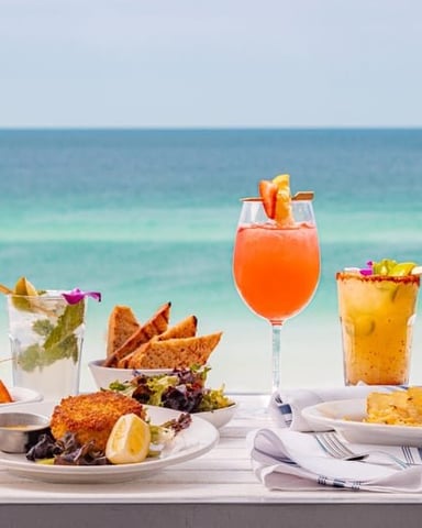 Dining in Destin