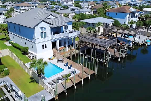 Sandy Feet Retreat - Image 1