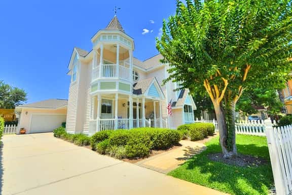 Victorian Seacret - Image 1