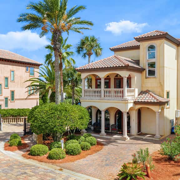 Chateau St Tropez - Image 1