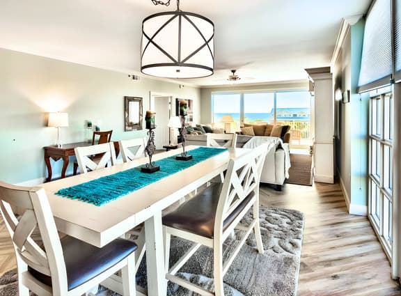 Paradise Pointe - Image 1