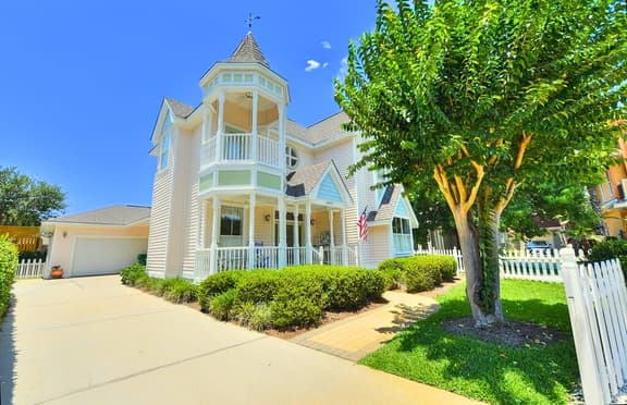 Victorian Seacret - Image 1