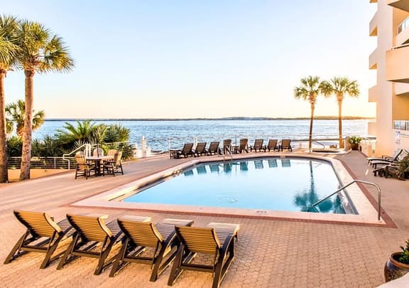 Pelican Point - Image 1